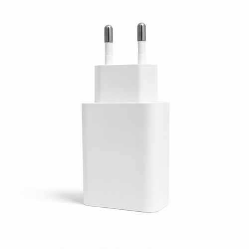 Chargeur-USB-C-IP-Gold-IP-PD27-22.5W-iOS Chargeur Rapide Original IP Gold IP-PD27 – 27W PD Fast Charging avec Smart ID, iOS 22.5W & Android 22W + Câble Type-C to Type-C